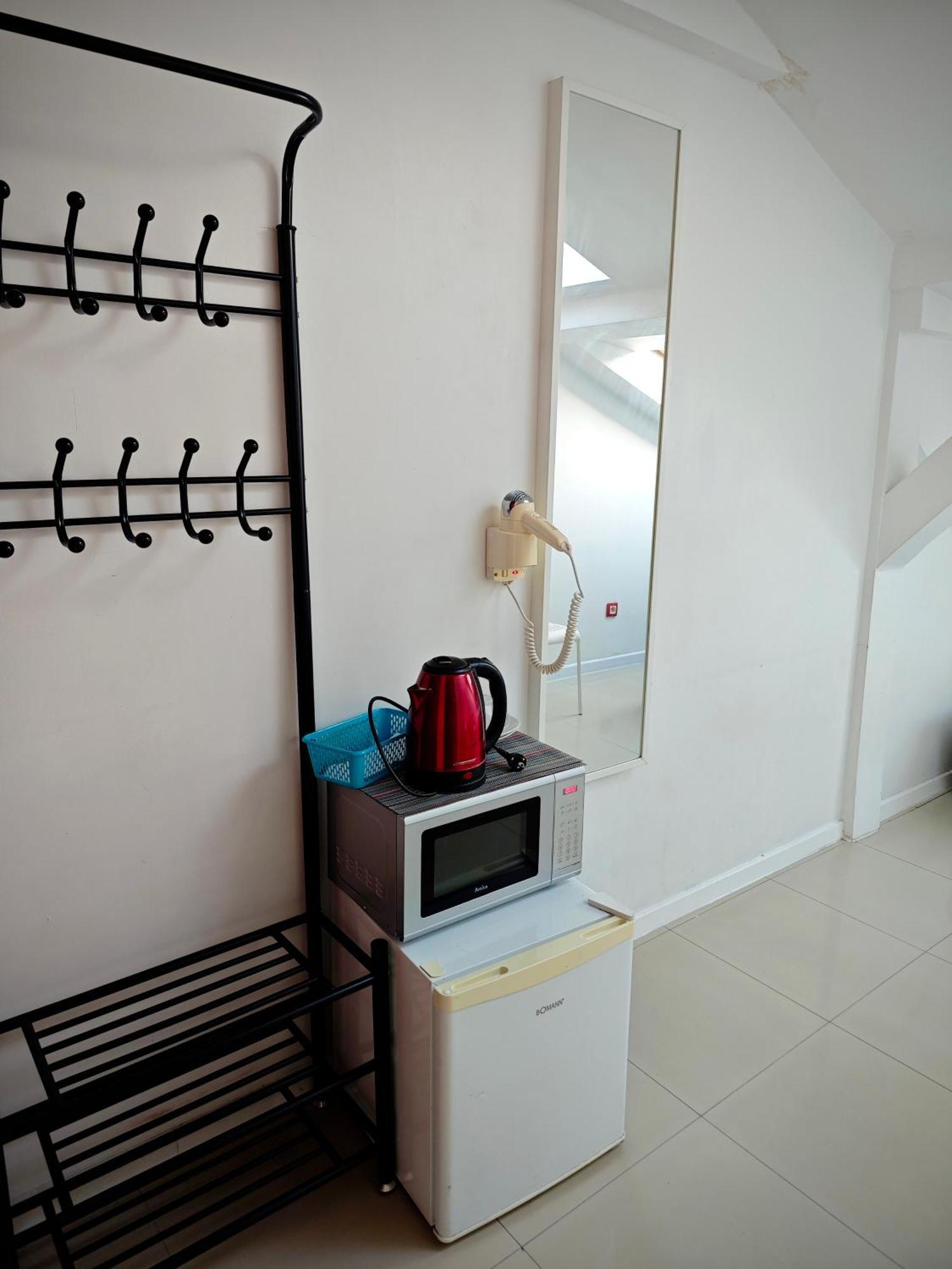 Apartamenty Hoza Attic Studio Varşova Oda fotoğraf