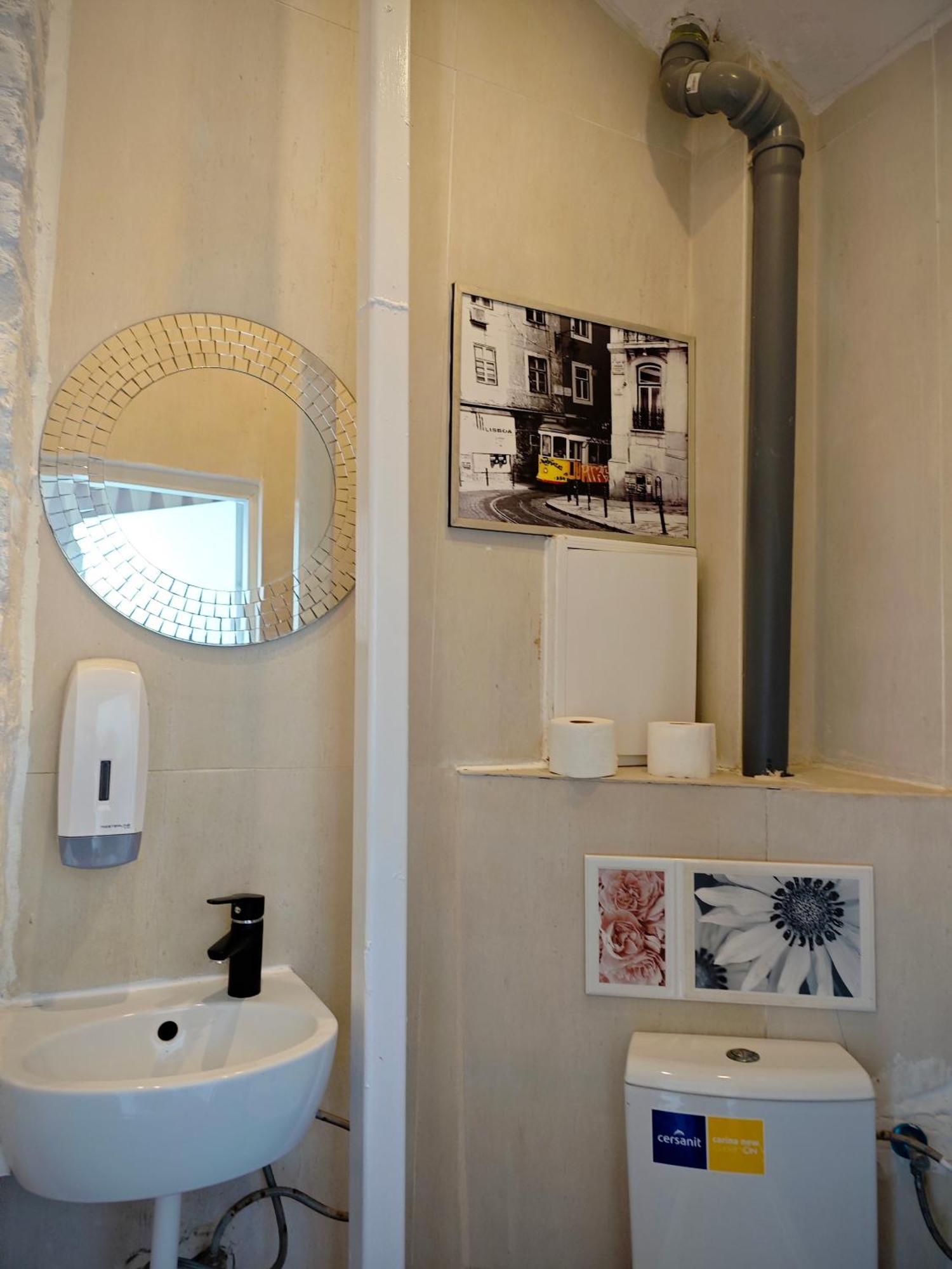 Apartamenty Hoza Attic Studio Varşova Oda fotoğraf
