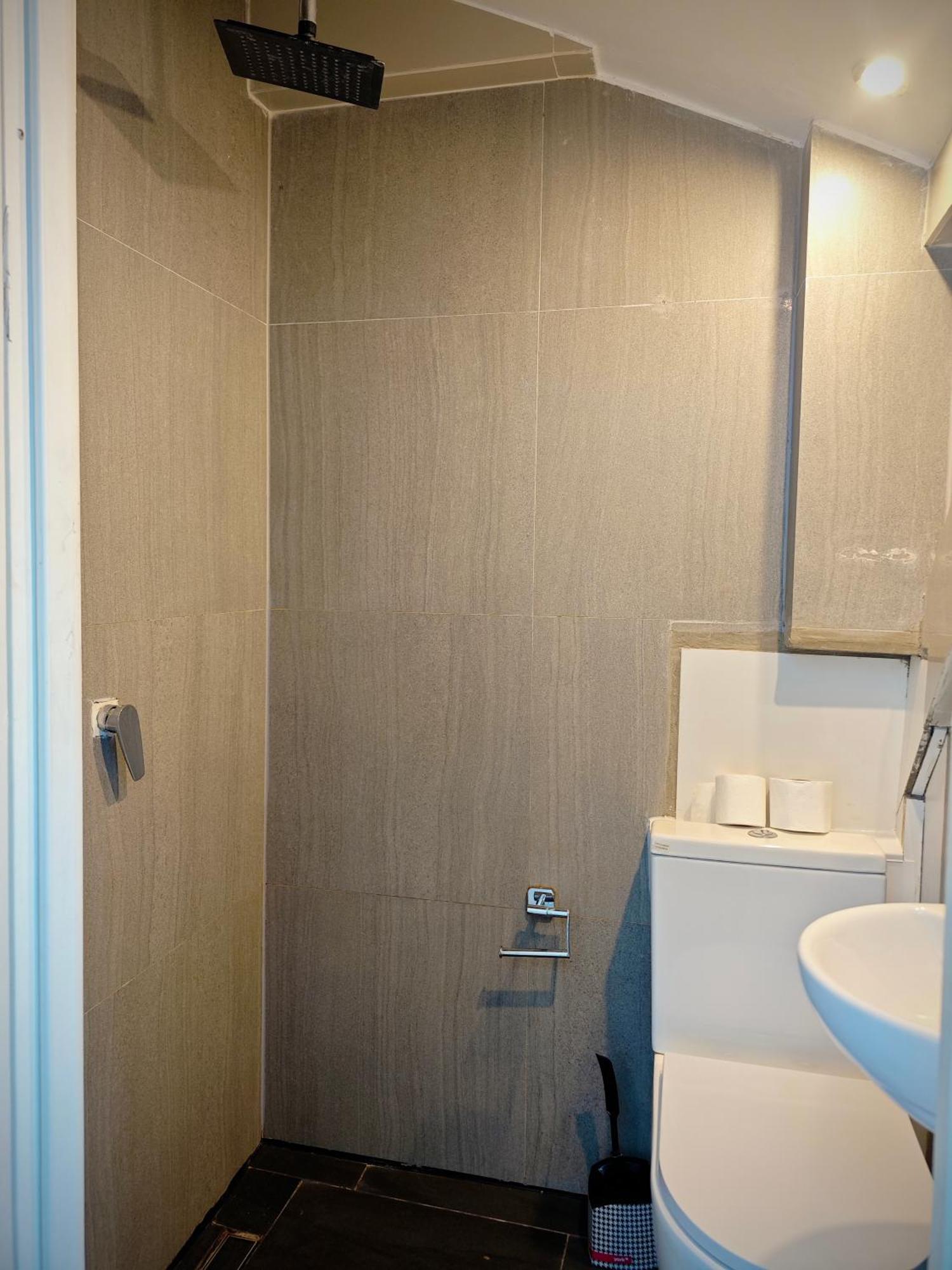 Apartamenty Hoza Attic Studio Varşova Oda fotoğraf