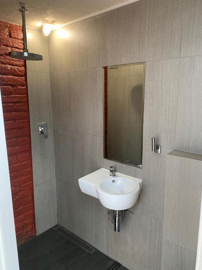 Apartamenty Hoza Attic Studio Varşova Dış mekan fotoğraf